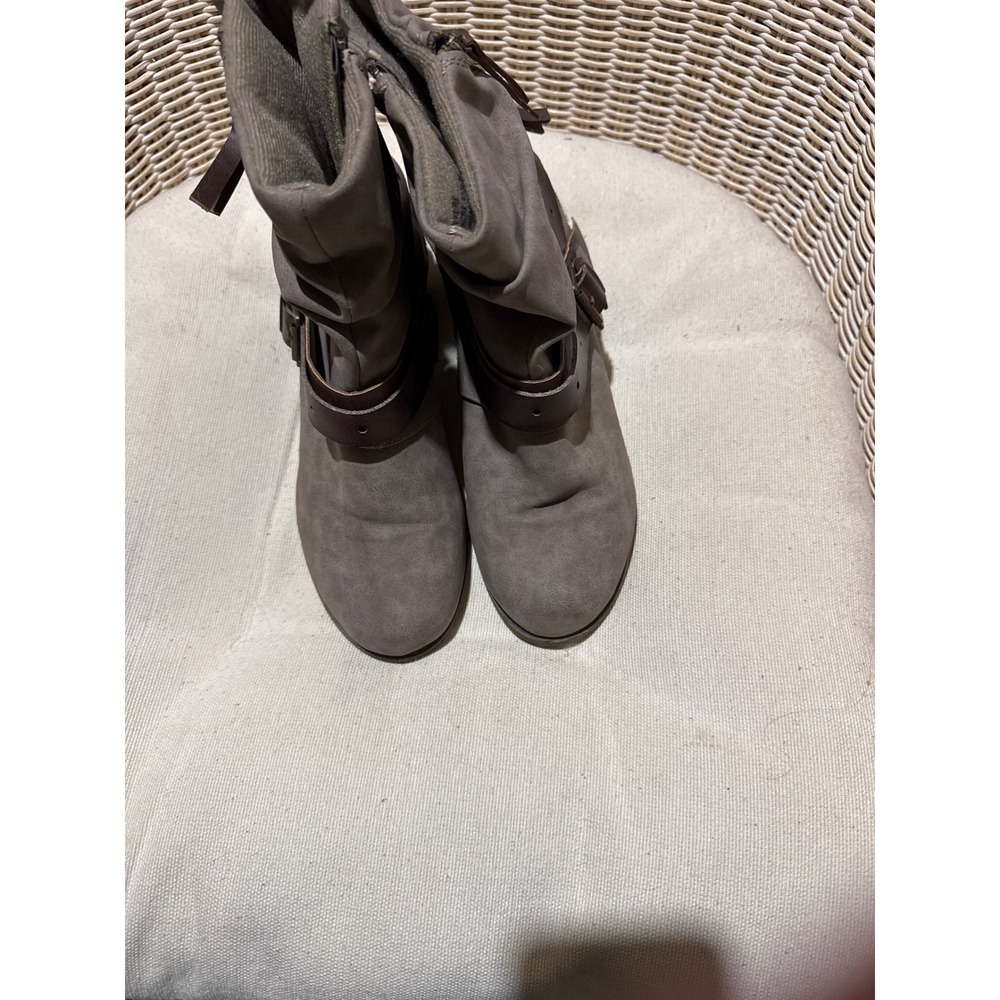 Culture Taupe Grey Slouch Ankle Boots with Brown Buckle Straps Size 9M